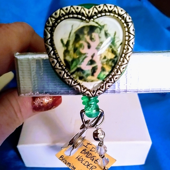 Browning Buck ID Badge Holder - Picture 2 of 16